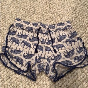 Girl’s elephant shorts